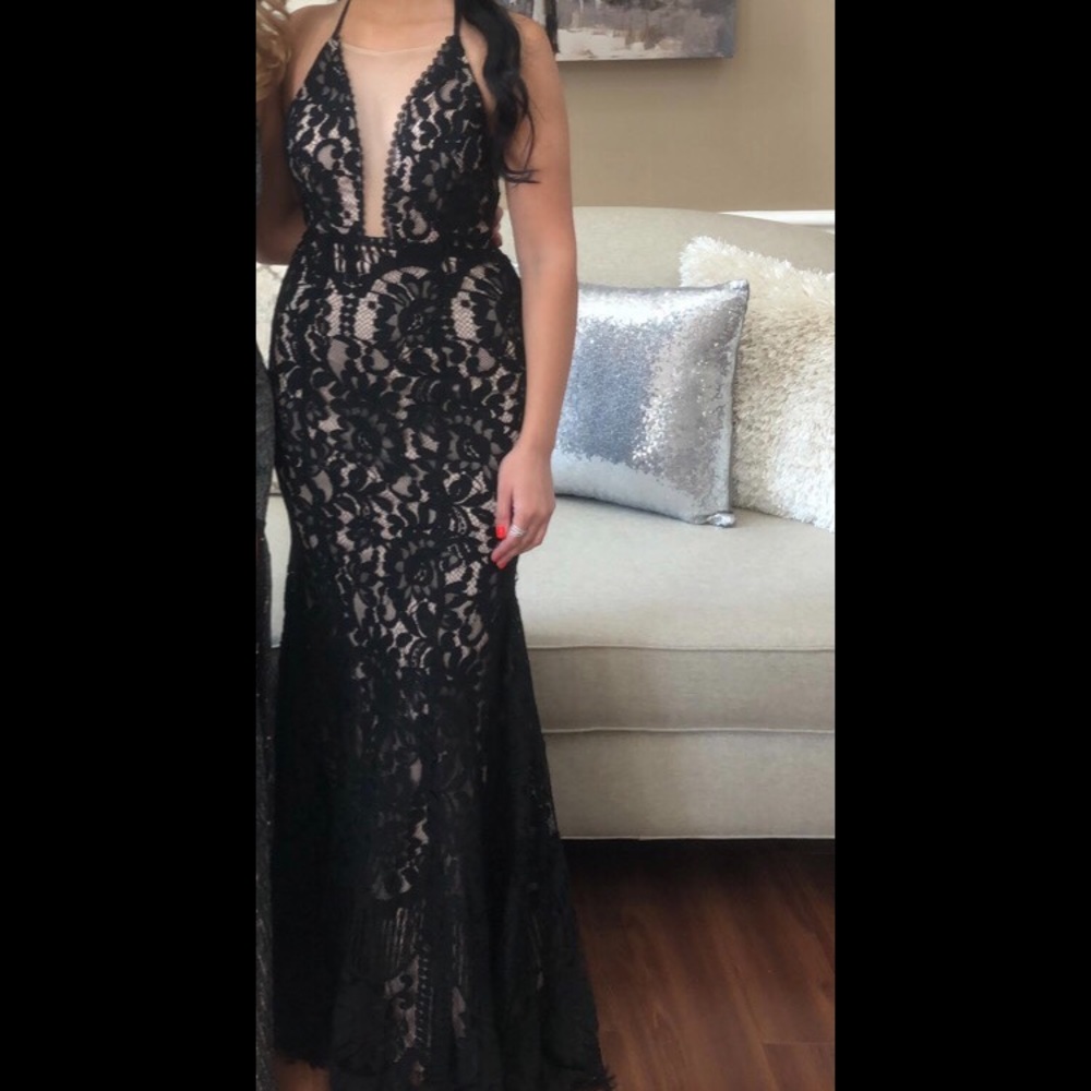 Lulu’s long dress